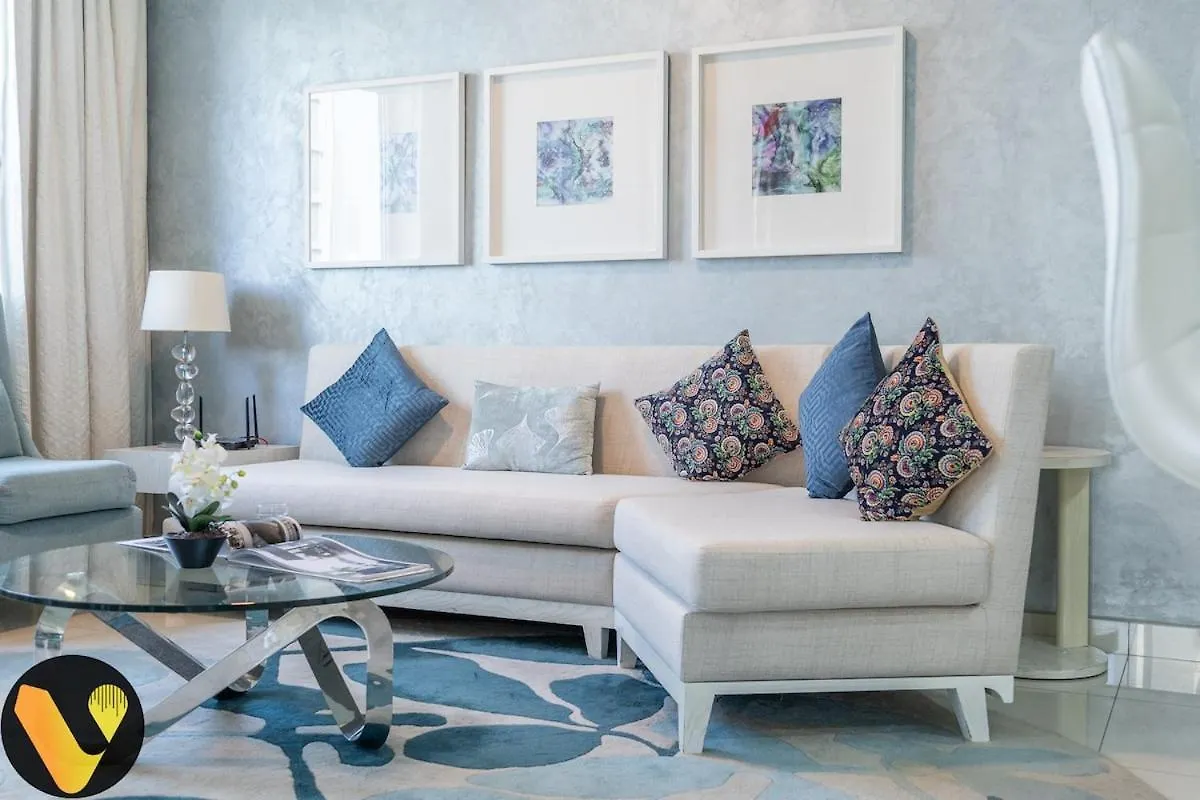 Apartment Vogue Damac Mall Street Near Burj Khalifa Dubai United Arab Emirates